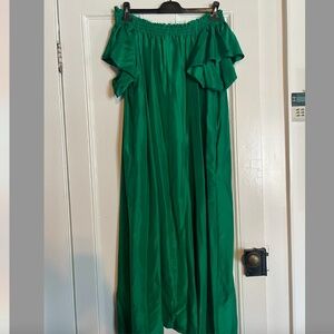 Excellent Condition 100% silk  Loup charmant hydra gown